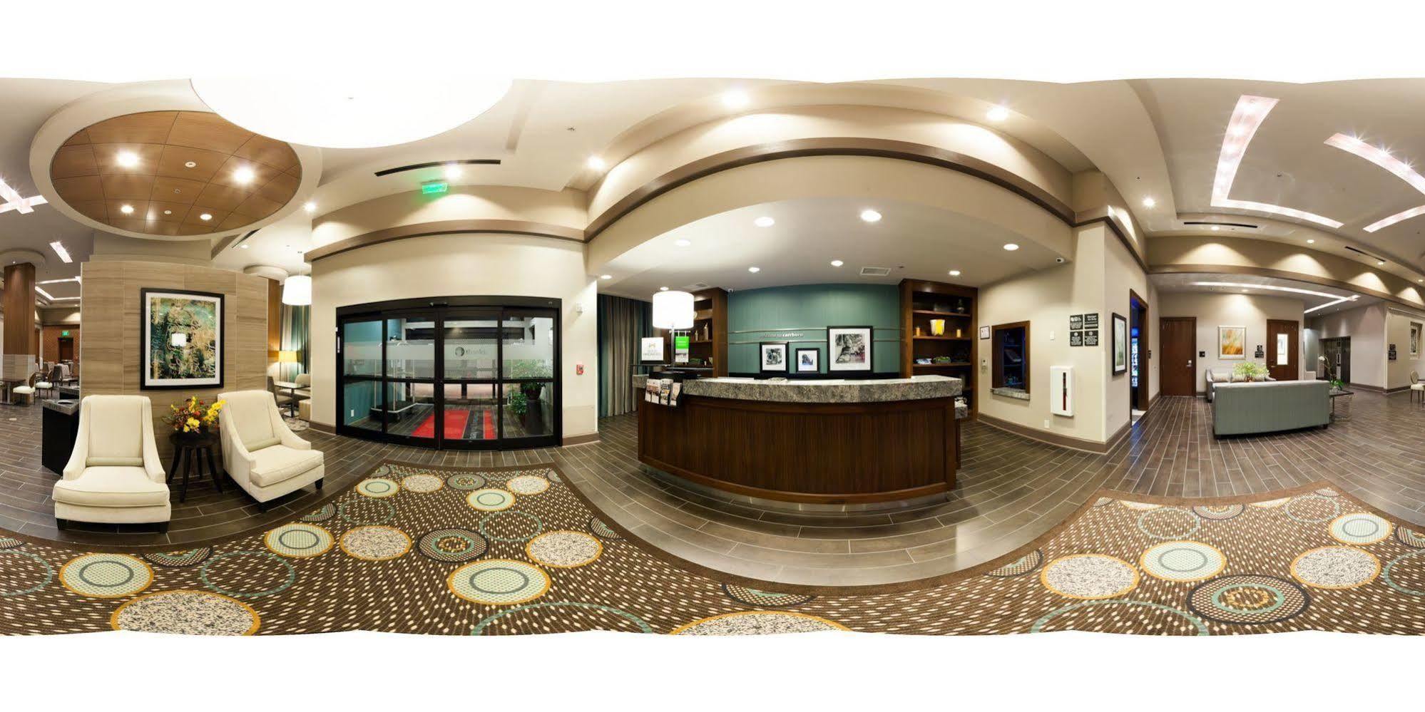 Hampton Inn & Suites Chapel Hill/Carrboro Buitenkant foto